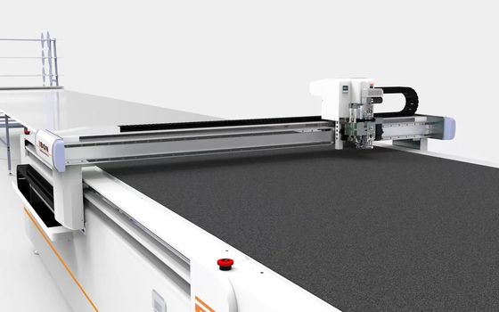 良い値段 自動衣類切削機 11kw CE サポートカスタマイゼーション付き 繊維切削 CNC 機械 オンライン