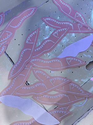 良い値段 靴上部をマークするための 1200 x 900mm の作業領域を持つ 220V オートマティックライン描画機械 オンライン